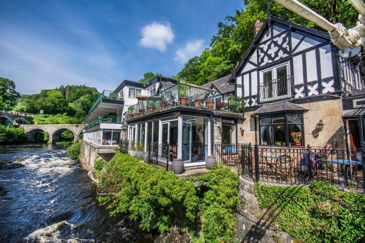 The Chainbridge Hotel Llangollen Eksteriør bilde