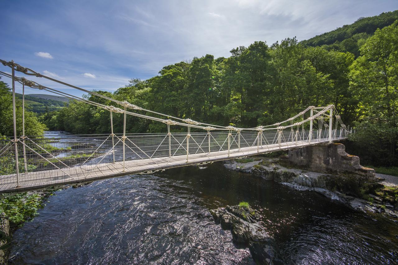 The Chainbridge Hotel Llangollen Eksteriør bilde